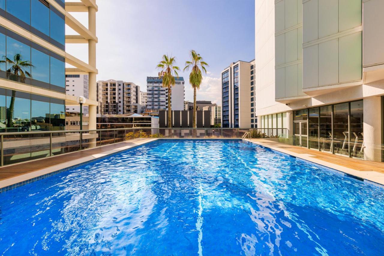 Amora Hotel Брисбен Экстерьер фото The pool at the Emporium Hotel South Bank