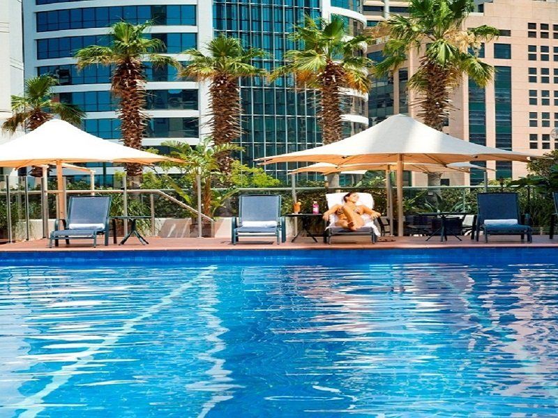 Amora Hotel Брисбен Экстерьер фото The pool at the Westin
