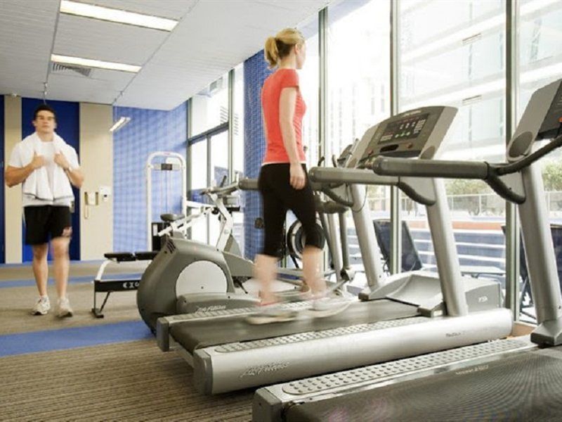 Amora Hotel Брисбен Экстерьер фото A treadmill